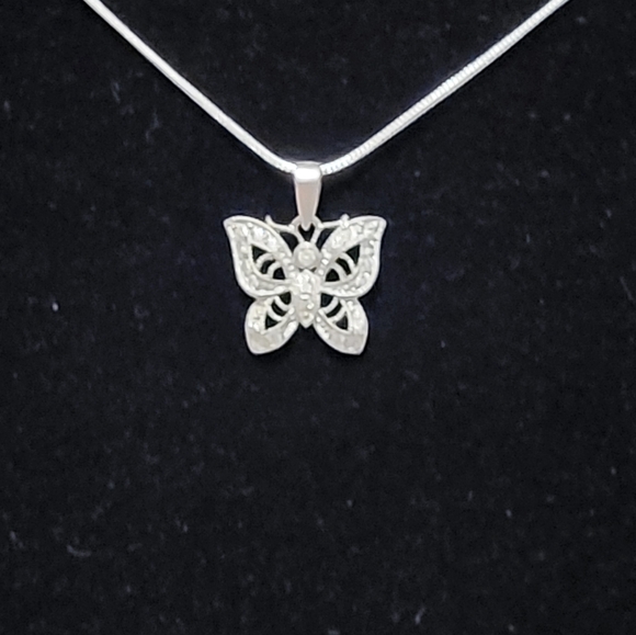 Jewelry - Silver Butterfly Necklace B